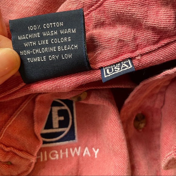 THREE RIVERS pink button down - Picture 6 of 6